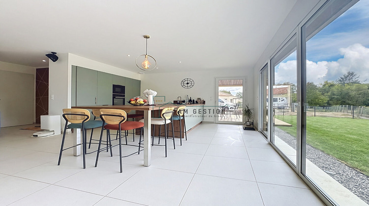 Ma-Cabane - Vente Maison CHAPTELAT, 101 m²