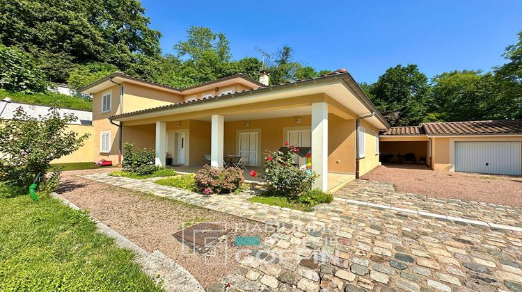 Ma-Cabane - Vente Maison CHARBONNIERES-LES-BAINS, 185 m²