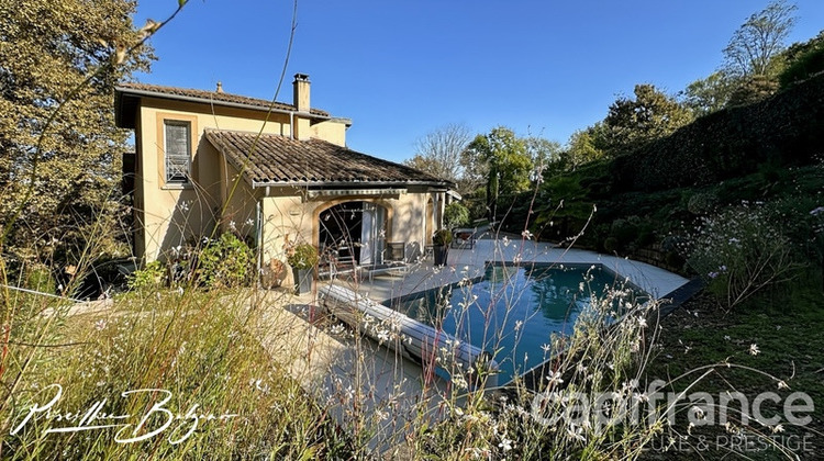 Ma-Cabane - Vente Maison CHARBONNIERES LES BAINS, 210 m²