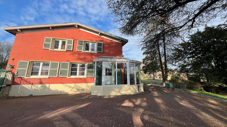 Ma-Cabane - Vente Maison CHARBONNIERES-LES-BAINS, 252 m²