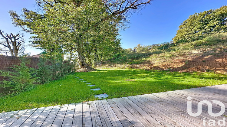 Ma-Cabane - Vente Maison Charbonnières-les-Bains, 133 m²