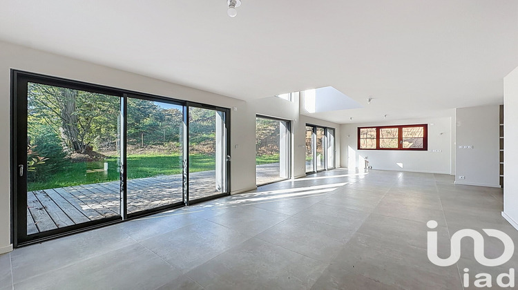 Ma-Cabane - Vente Maison Charbonnières-les-Bains, 133 m²