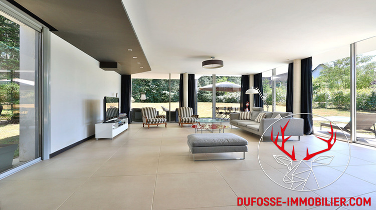 Ma-Cabane - Vente Maison CHARBONNIERES-LES-BAINS, 202 m²