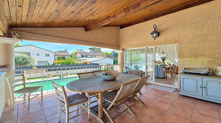 Ma-Cabane - Vente Maison Charbonnieres-les-Bains, 223 m²