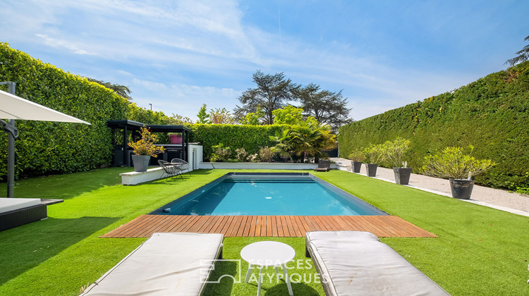 Ma-Cabane - Vente Maison CHARBONNIERES-LES-BAINS, 238 m²