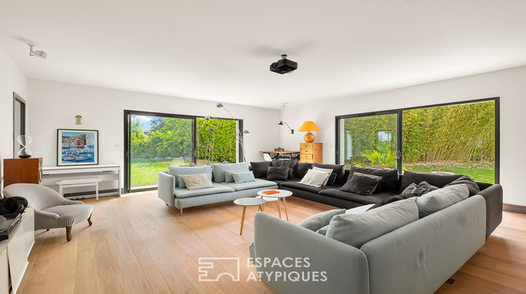 Ma-Cabane - Vente Maison CHARBONNIERES-LES-BAINS, 238 m²