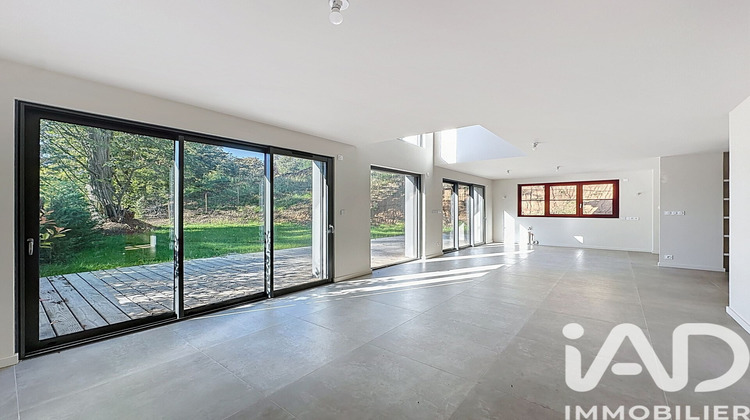 Ma-Cabane - Vente Maison Charbonnières-les-Bains, 131 m²