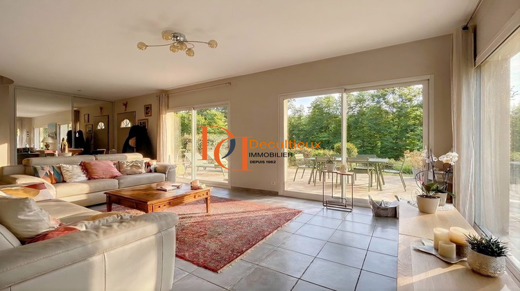 Ma-Cabane - Vente Maison Charbonnières-les-Bains, 198 m²