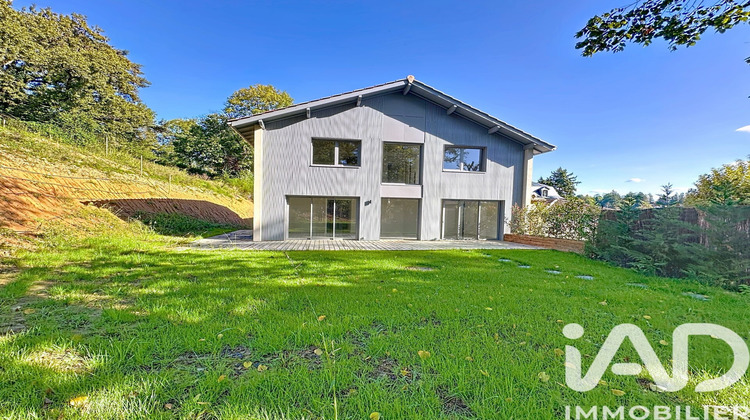Ma-Cabane - Vente Maison Charbonnières-les-Bains, 131 m²