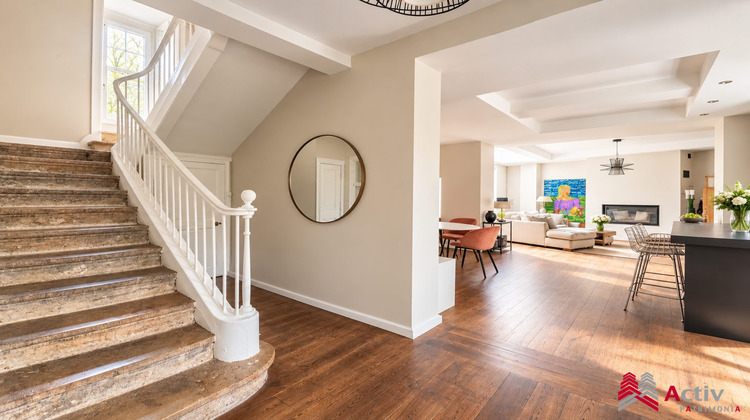 Ma-Cabane - Vente Maison Charbonnières-les-Bains, 372 m²