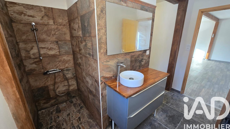 Ma-Cabane - Vente Maison Charbonnières-les-Varennes, 80 m²