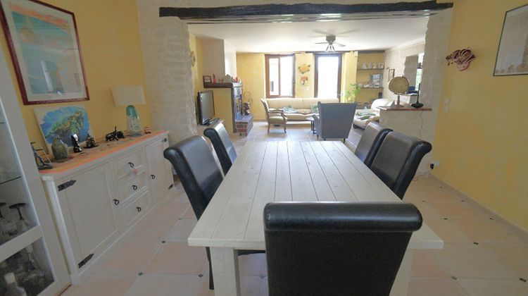 Ma-Cabane - Vente Maison CHARBUY, 275 m²