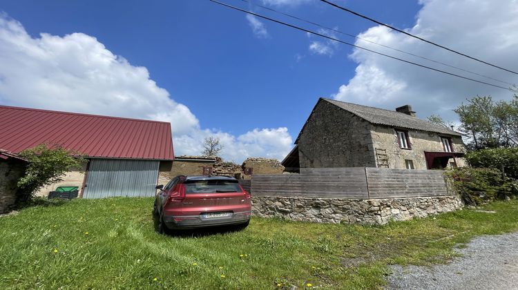 Ma-Cabane - Vente Maison Charensat, 75 m²