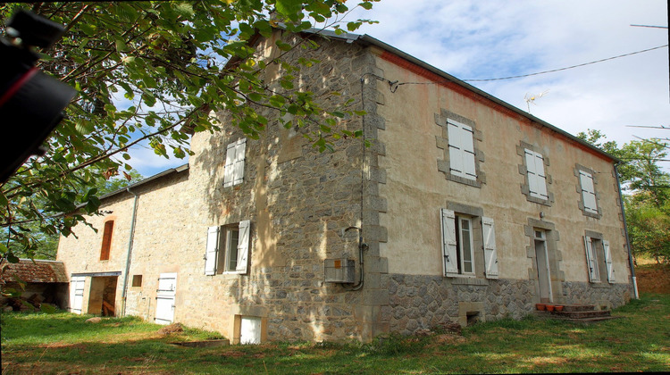Ma-Cabane - Vente Maison Charensat, 120 m²