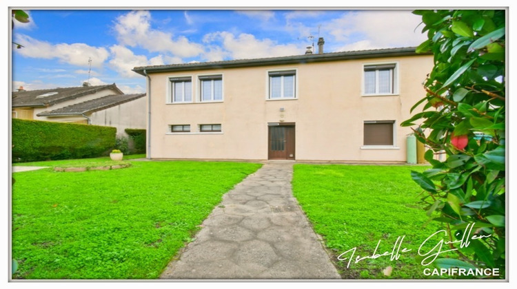 Ma-Cabane - Vente Maison CHARENTON DU CHER, 135 m²