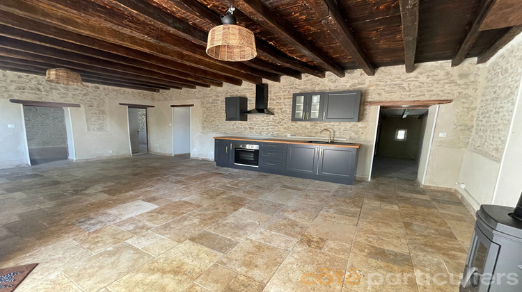 Ma-Cabane - Vente Maison CHARENTON-DU-CHER, 90 m²