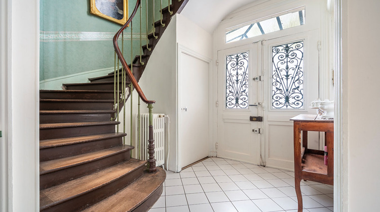 Ma-Cabane - Vente Maison CHARENTON-LE-PONT, 506 m²