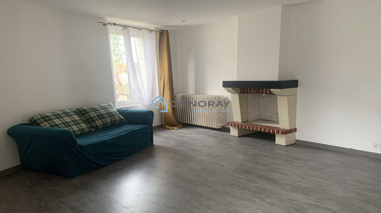 Ma-Cabane - Vente Maison CHARGE, 65 m²