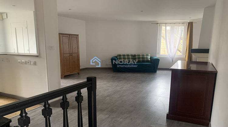 Ma-Cabane - Vente Maison CHARGE, 65 m²