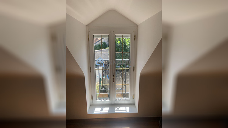 Ma-Cabane - Vente Maison CHARGE, 65 m²