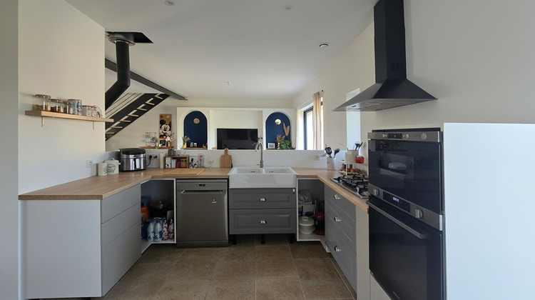 Ma-Cabane - Vente Maison CHARLEVAL, 168 m²