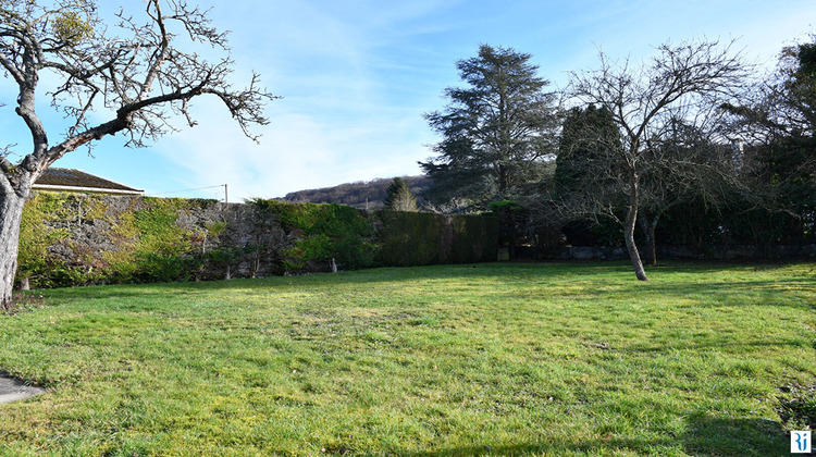 Ma-Cabane - Vente Maison CHARLEVAL, 187 m²