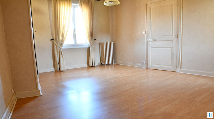 Ma-Cabane - Vente Maison CHARLEVAL, 187 m²