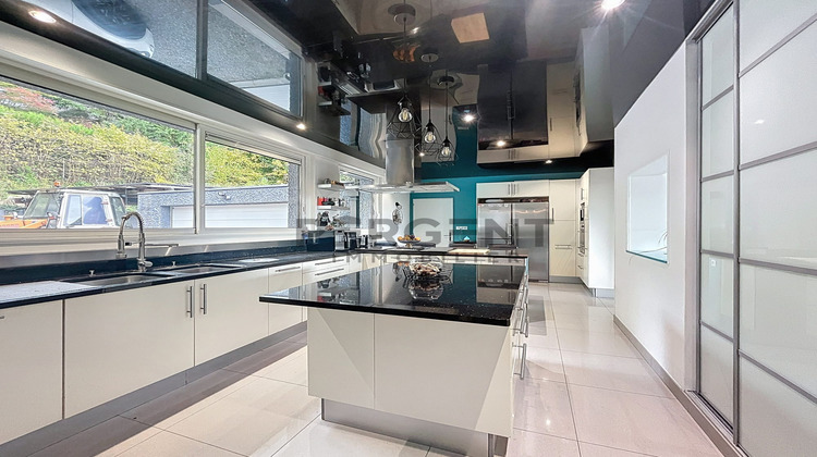 Ma-Cabane - Vente Maison Charleville-Mézières, 303 m²