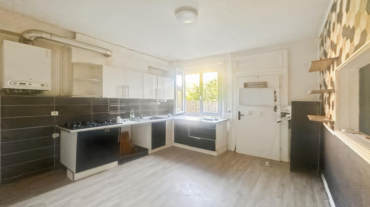 Ma-Cabane - Vente Maison CHARLEVILLE MEZIERES, 110 m²