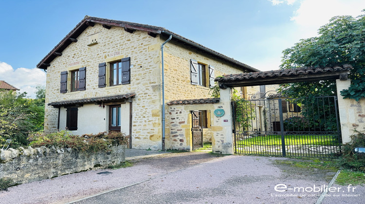 Ma-Cabane - Vente Maison Charlieu, 303 m²