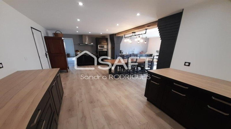 Ma-Cabane - Vente Maison Charmes, 295 m²