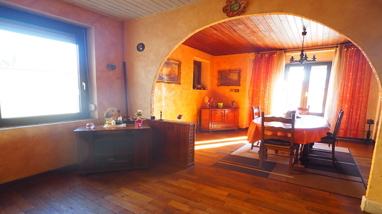Ma-Cabane - Vente Maison CHARMES, 120 m²
