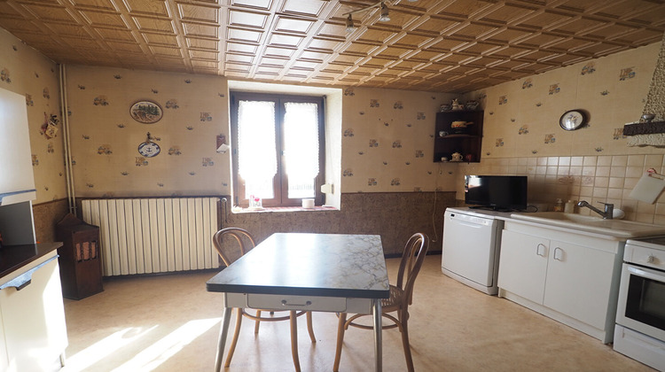 Ma-Cabane - Vente Maison CHARMES, 120 m²