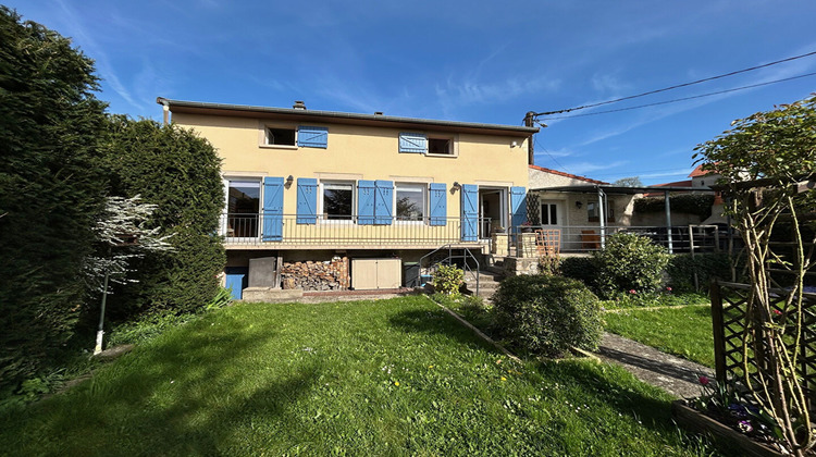 Ma-Cabane - Vente Maison CHARMES, 130 m²