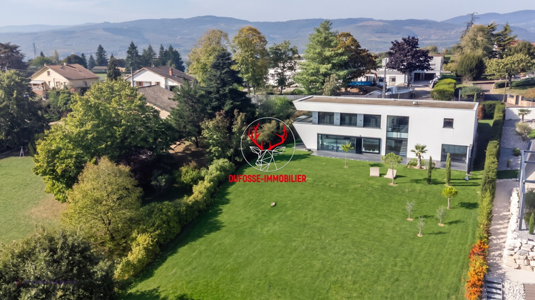Ma-Cabane - Vente Maison CHARNAY-LES-MACON, 196 m²