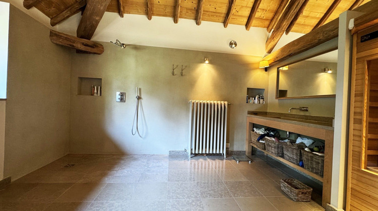 Ma-Cabane - Vente Maison Charnècles, 303 m²