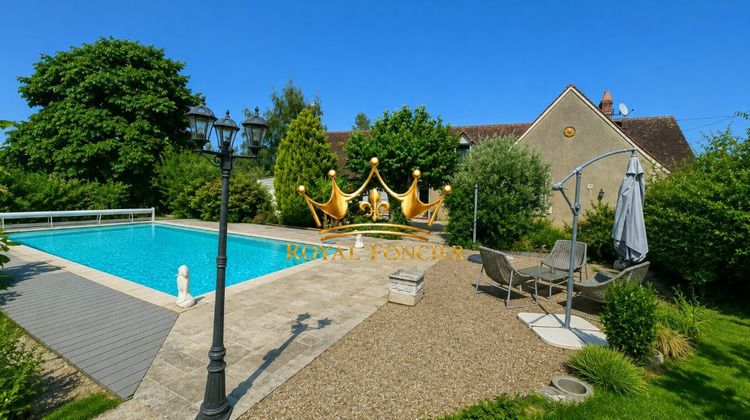 Ma-Cabane - Vente Maison Charnizay, 243 m²
