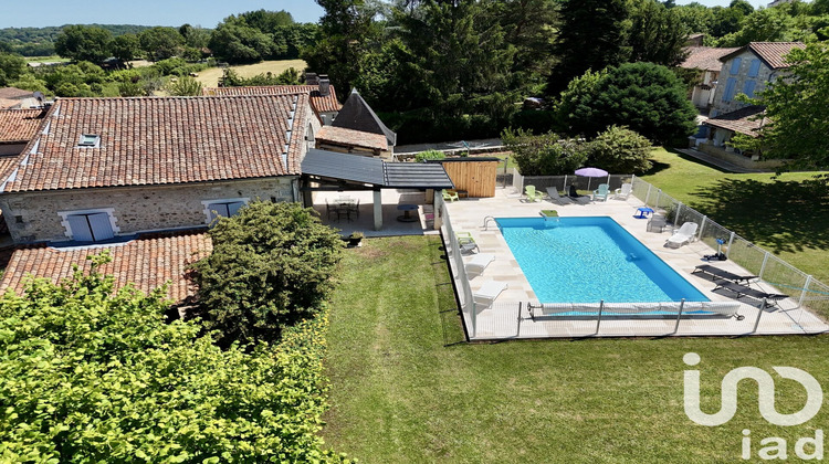 Ma-Cabane - Vente Maison Charras, 360 m²
