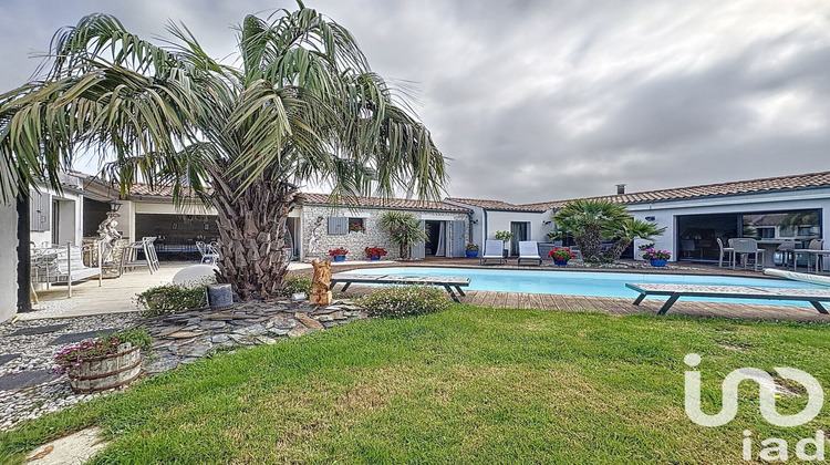 Ma-Cabane - Vente Maison Charron, 222 m²