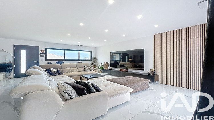 Ma-Cabane - Vente Maison Charron, 211 m²