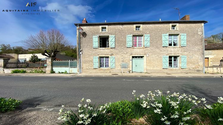 Ma-Cabane - Vente Maison CHARROUX, 148 m²