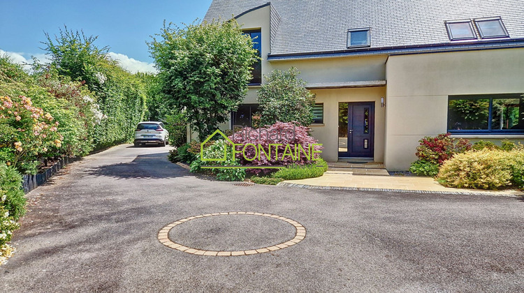 Ma-Cabane - Vente Maison CHARTRES-DE-BRETAGNE, 205 m²