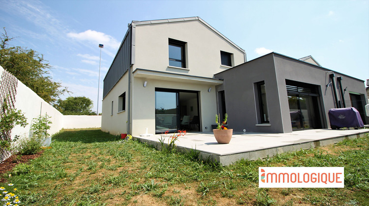 Ma-Cabane - Vente Maison CHARTRES-DE-BRETAGNE, 134 m²