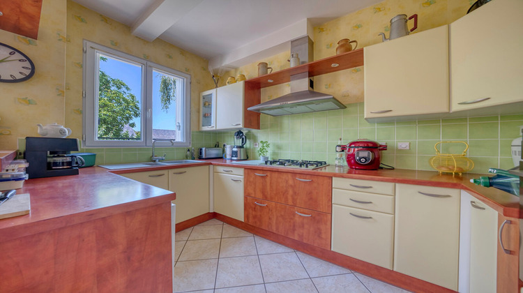 Ma-Cabane - Vente Maison CHARTRES-DE-BRETAGNE, 165 m²