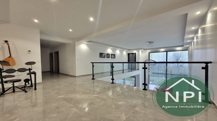 Ma-Cabane - Vente Maison Chartrettes, 248 m²