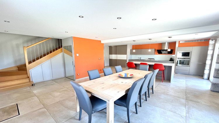 Ma-Cabane - Vente Maison CHARVIEU-CHAVAGNEUX, 123 m²