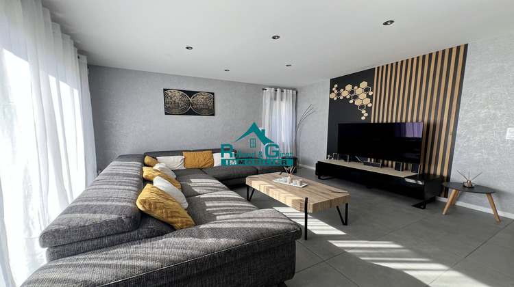 Ma-Cabane - Vente Maison CHASNE-SUR-ILLET, 134 m²