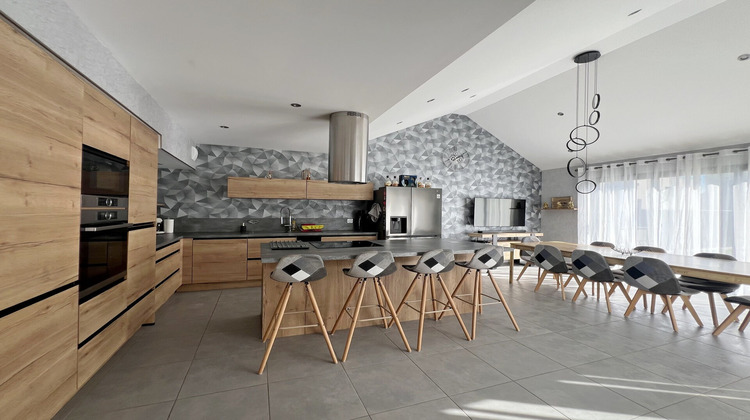 Ma-Cabane - Vente Maison CHASNE-SUR-ILLET, 134 m²