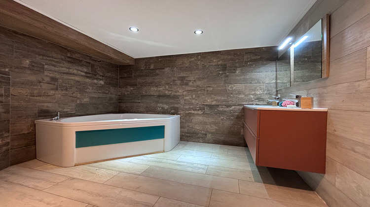 Ma-Cabane - Vente Maison CHASSAGNE-SAINT-DENIS, 192 m²