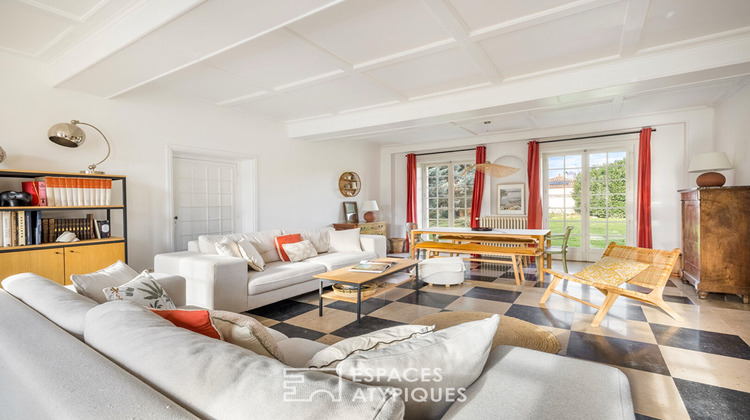 Ma-Cabane - Vente Maison CHASSELAY, 537 m²